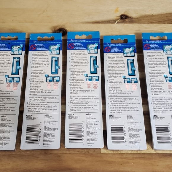 Oral-B PRECISION CLEAN Electric Toothbrush Replacement Brush Head Triumph - Picture 2 of 4